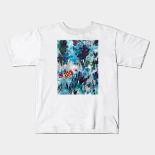 Kites in the woods Kids T-Shirt